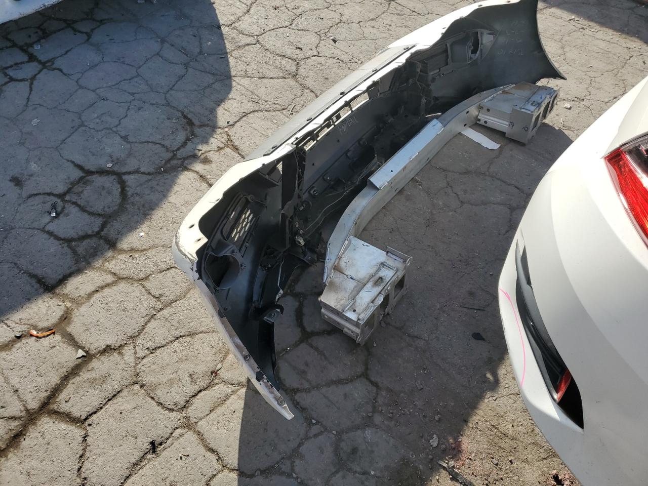 2018 Honda Civic VIN 19XFC2F7XJE207716 Copart auction photo, front end damage thumbnail 12
