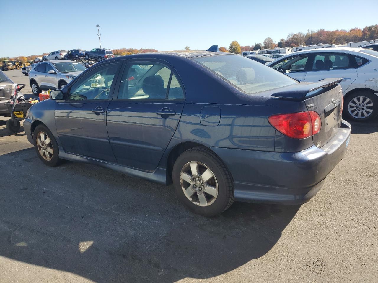 2005 Toyota Corolla VIN 2T1BR32E85C449383 Copart auction photo, front end damage thumbnail 2
