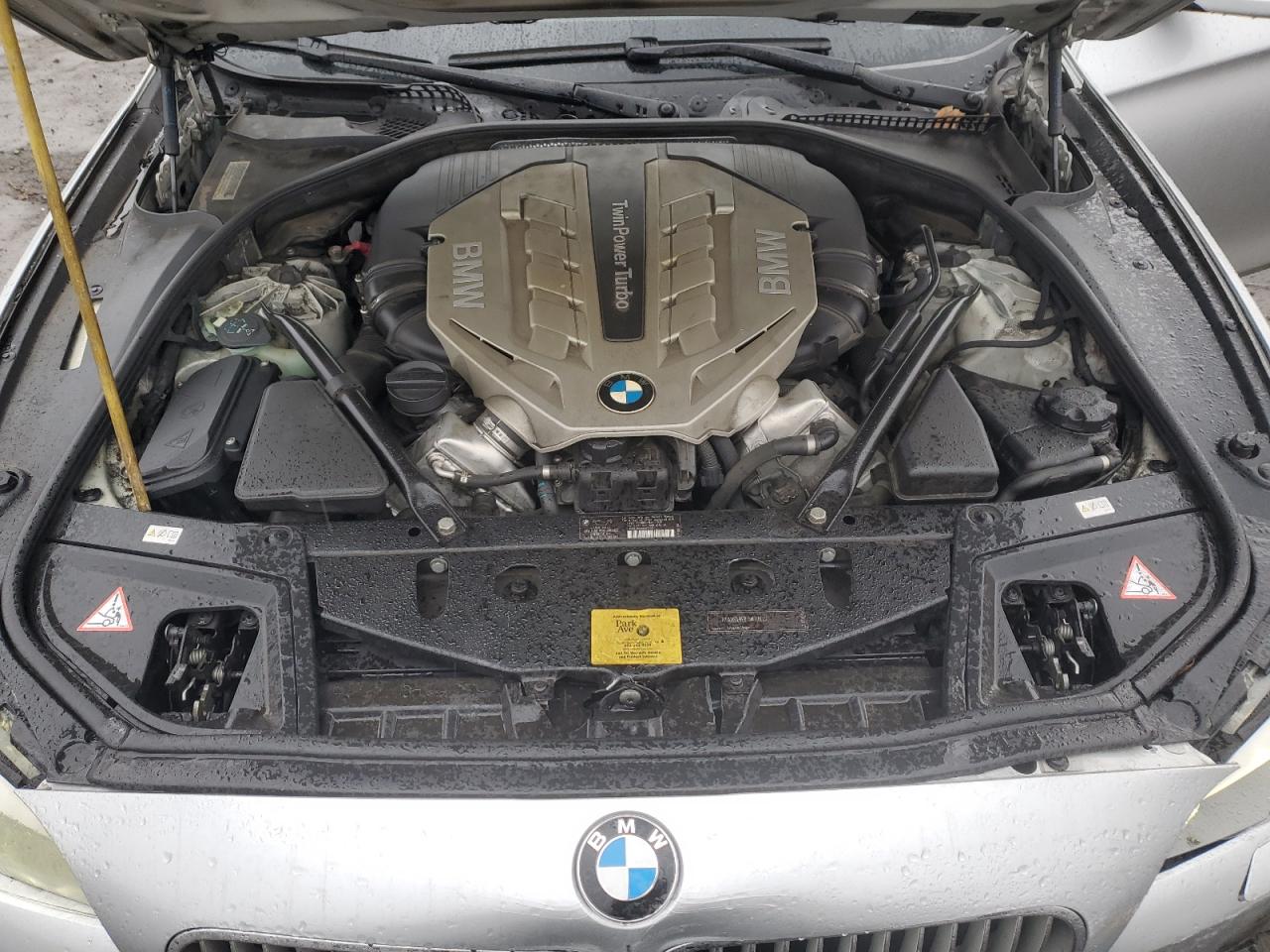 2011 BMW 5er VIN WBAFR9C58BC618046 Copart auction photo, front end damage thumbnail 13