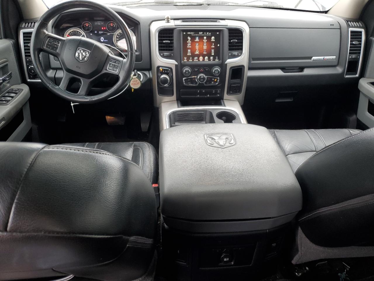 2016 RAM 1500 VIN 3C6RR6LT2GG370692 Copart auction photo, side / minor dent/scratches damage thumbnail 8
