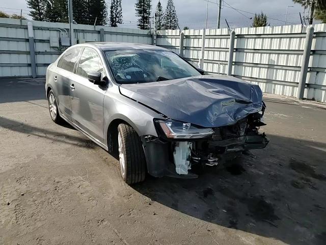 2018 Volkswagen Jetta VIN 3VW2B7AJ3JM206704 Copart auction photo, front end damage thumbnail 11