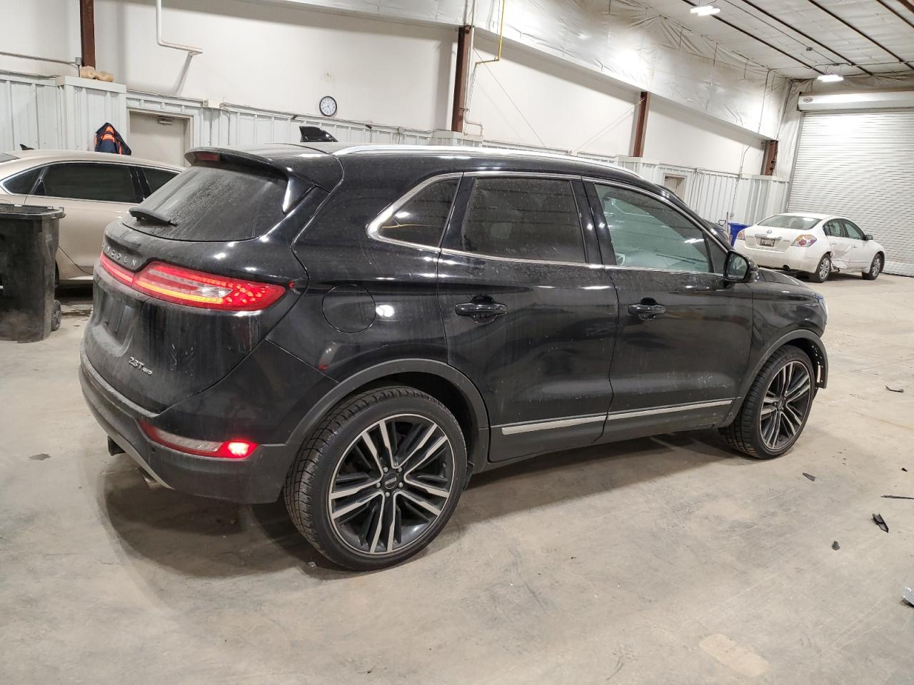 2017 Lincoln MKC VIN 5LMTJ3DH8HUL20823 Copart auction photo, front end damage thumbnail 3