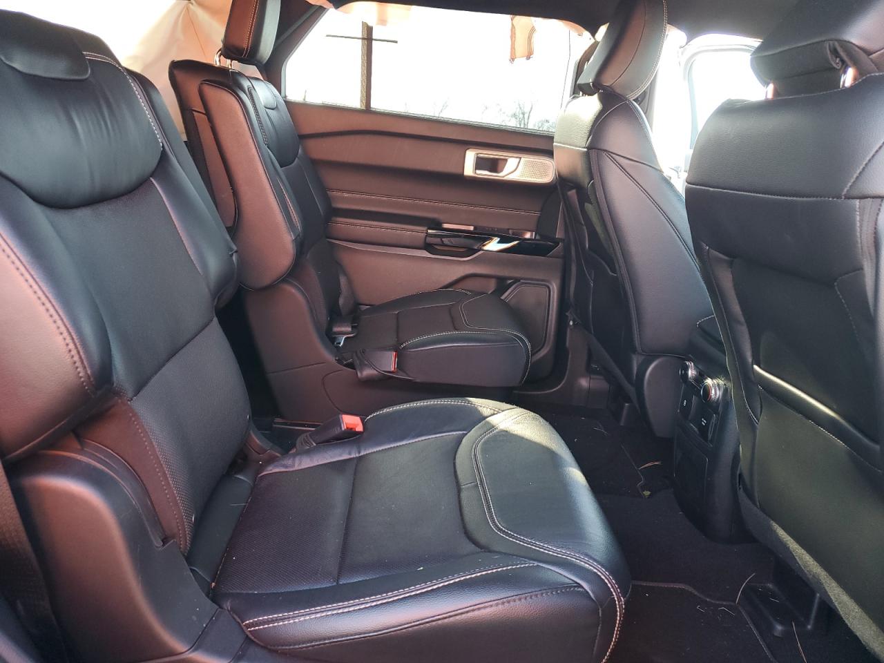2023 Ford Explorer VIN 1FM5K8GC8PGA22551 Copart auction photo, all over / minor dent/scratches damage thumbnail 11