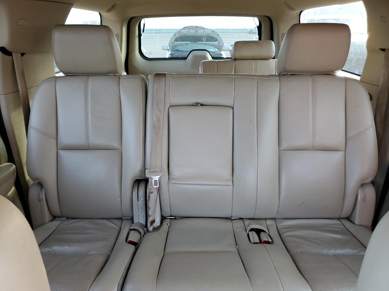 2012 Chevrolet Suburban VIN 1GNSCJE01CR189683 Copart auction photo, front end damage thumbnail 10