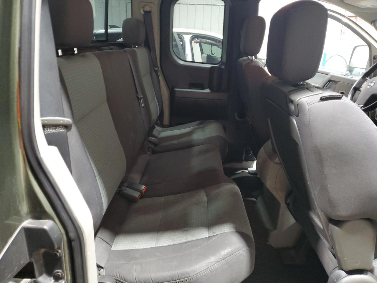 2004 Nissan Titan VIN 1N6AA06B64N577521 Copart auction photo, rear end damage thumbnail 11