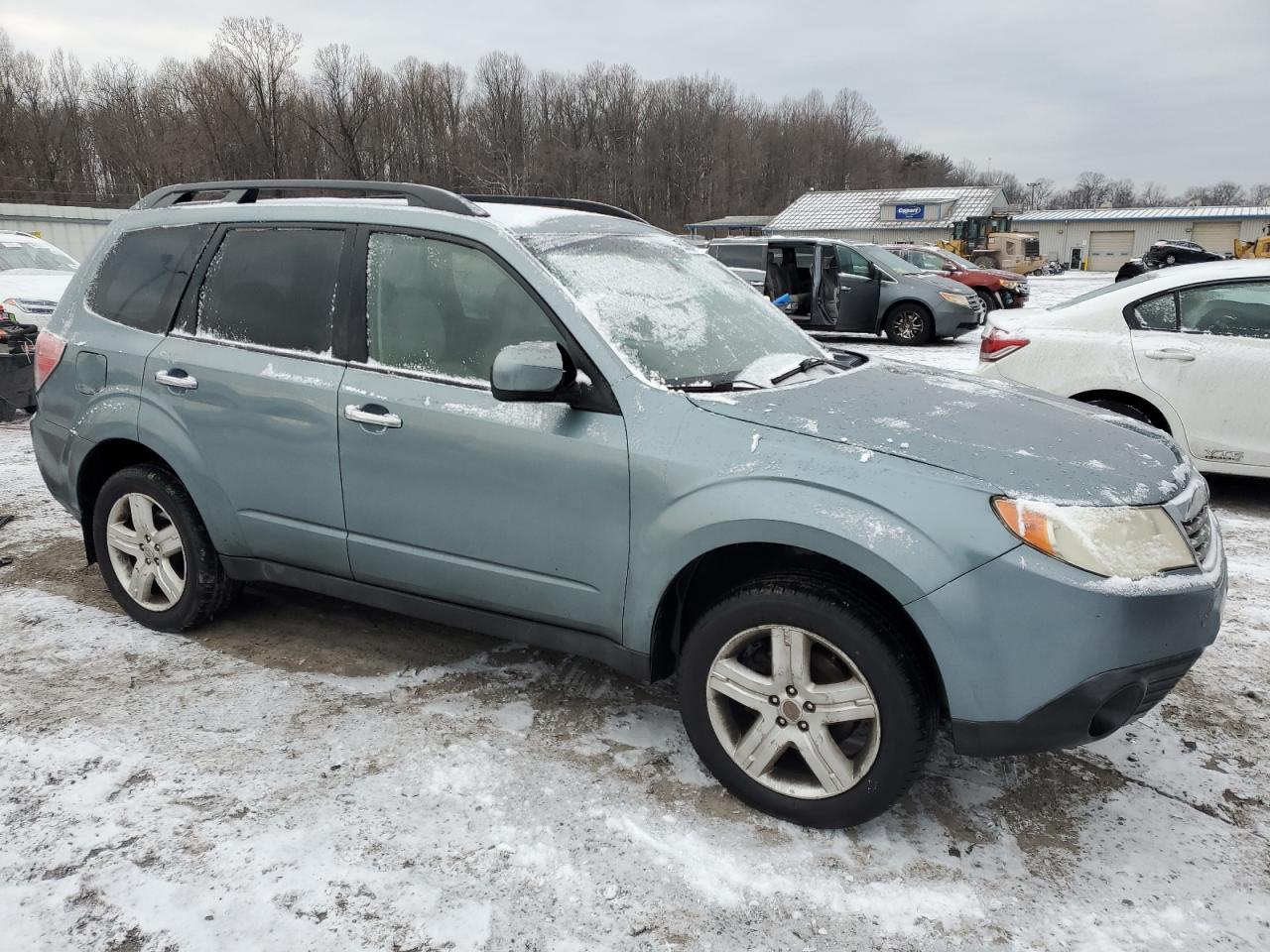2010 Subaru Forester VIN JF2SH6CC8AH916617 Copart auction photo, side damage thumbnail 4