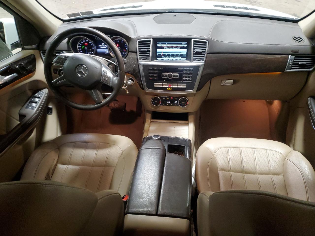 2014 Mercedes-Benz GL-klasse VIN 4JGDF7CEXEA364150 Copart auction photo, front end / side damage thumbnail 8