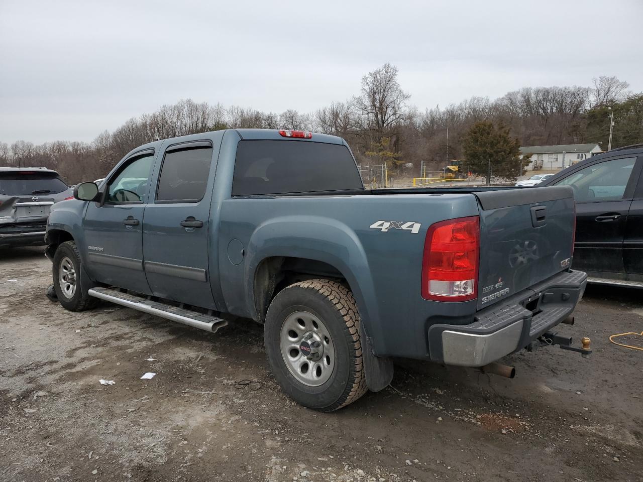 2012 GMC Sierra VIN 3GTP2UEA9CG159004 Copart auction photo, front end / minor dent/scratches damage thumbnail 2