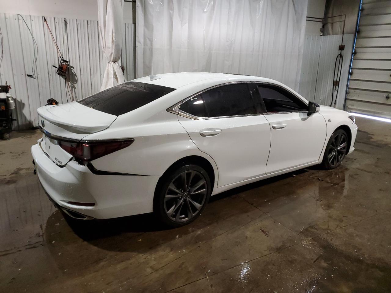 2019 Lexus ES VIN 58ABZ1B10KU041142 Copart auction photo, rear end / side damage thumbnail 3