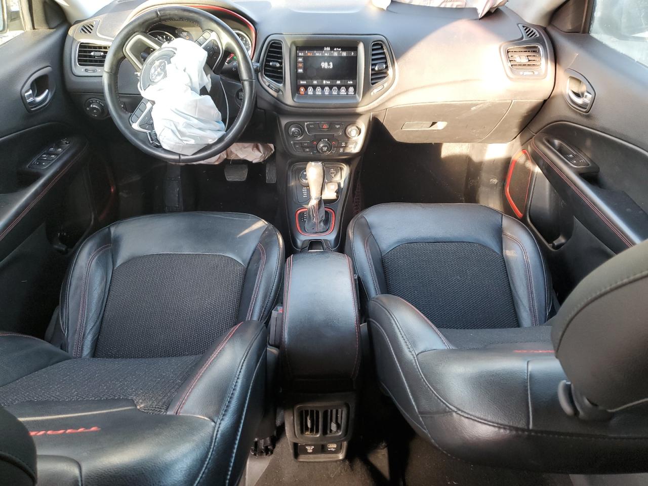 2020 Jeep Compass VIN 3C4NJDDB5LT220988 Copart auction photo, front end damage thumbnail 8