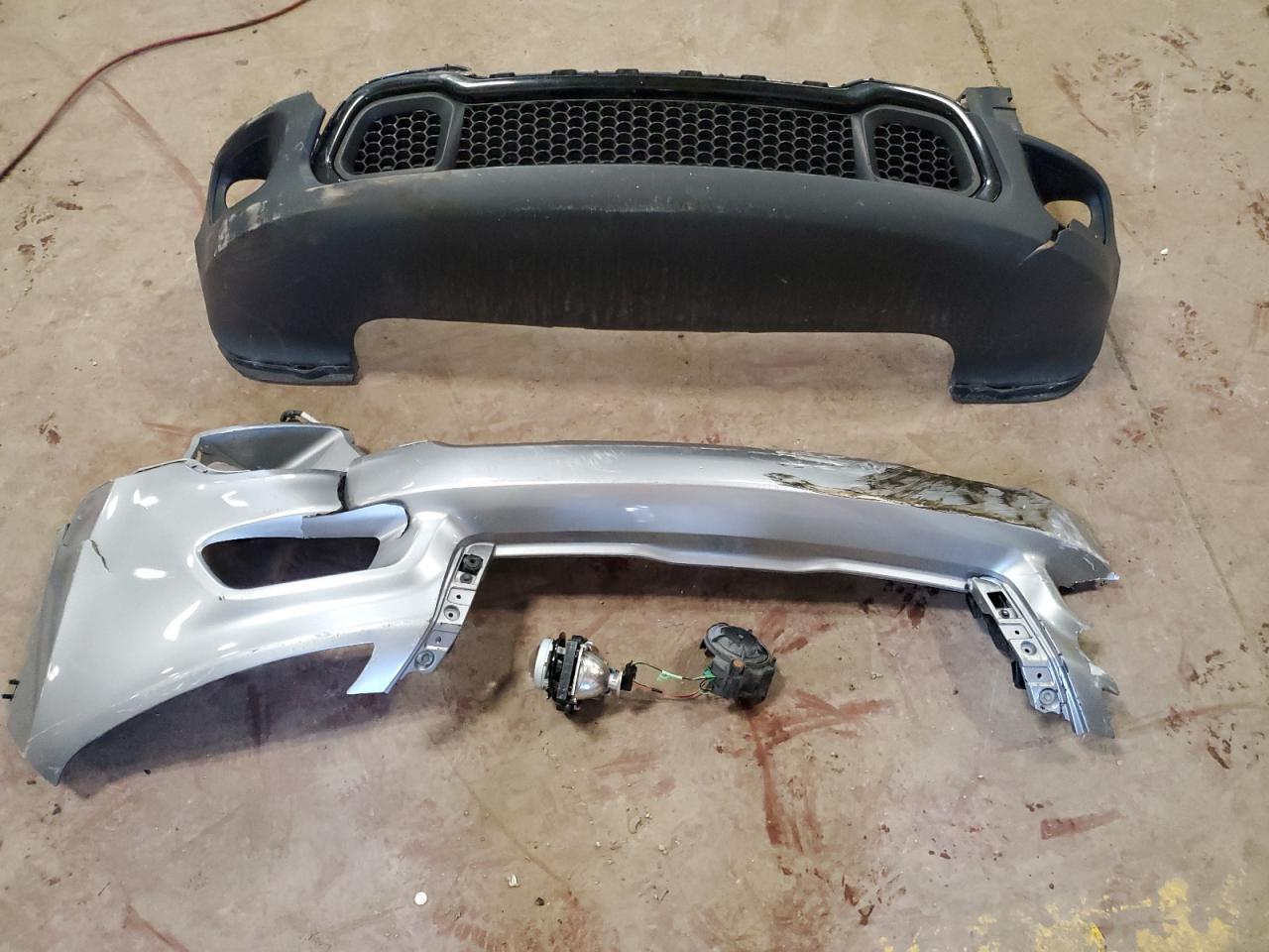 2016 Jeep Grand Cherokee VIN 1C4PJMCS9GW120841 Copart auction photo, front end / side damage thumbnail 13