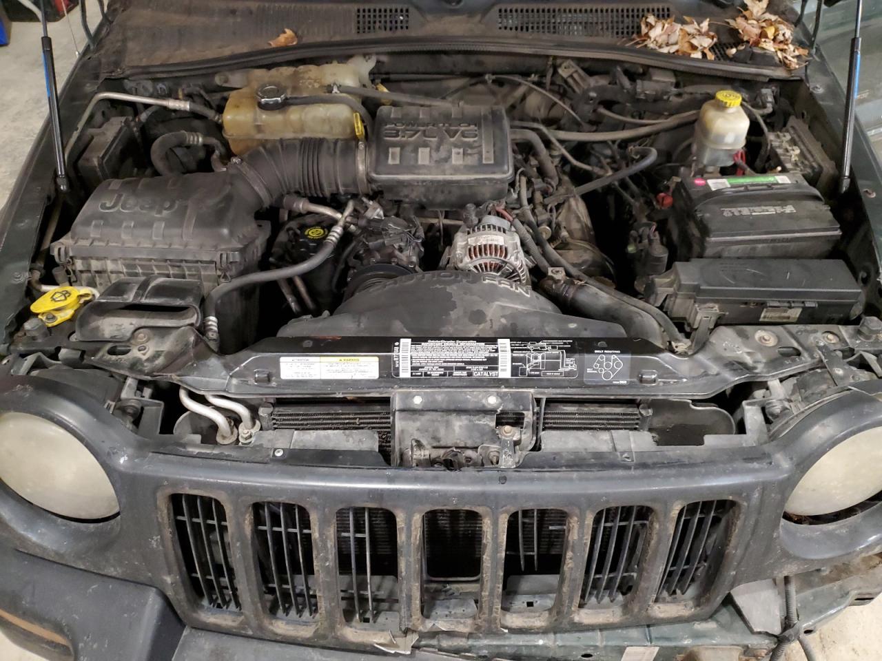 2003 Jeep Liberty (North America) VIN 1J4GL58K63W563803 Copart auction photo, front end damage thumbnail 12