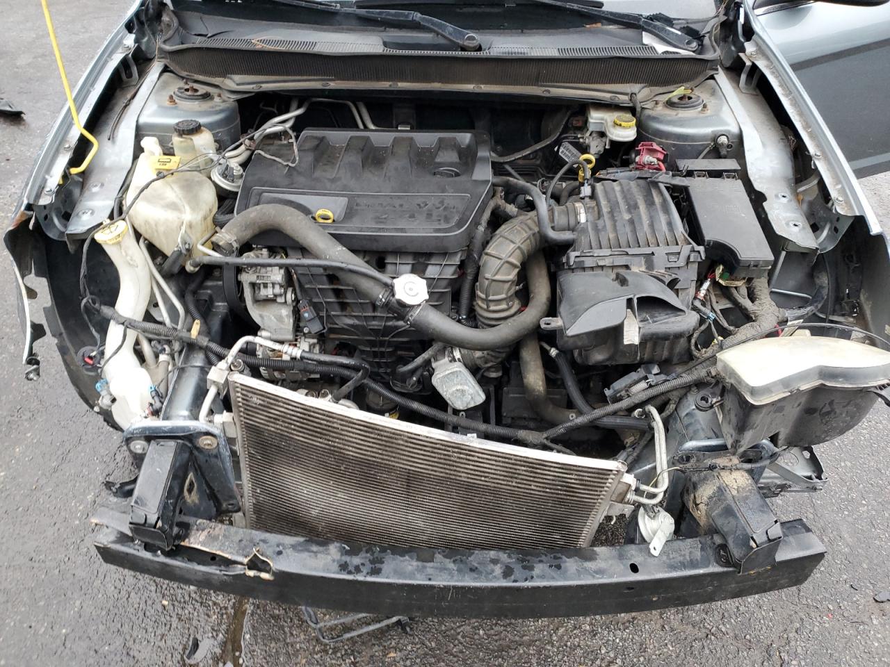 2010 Chrysler Sebring VIN 1C3CC5FB4AN199931 Copart auction photo, front end damage thumbnail 11