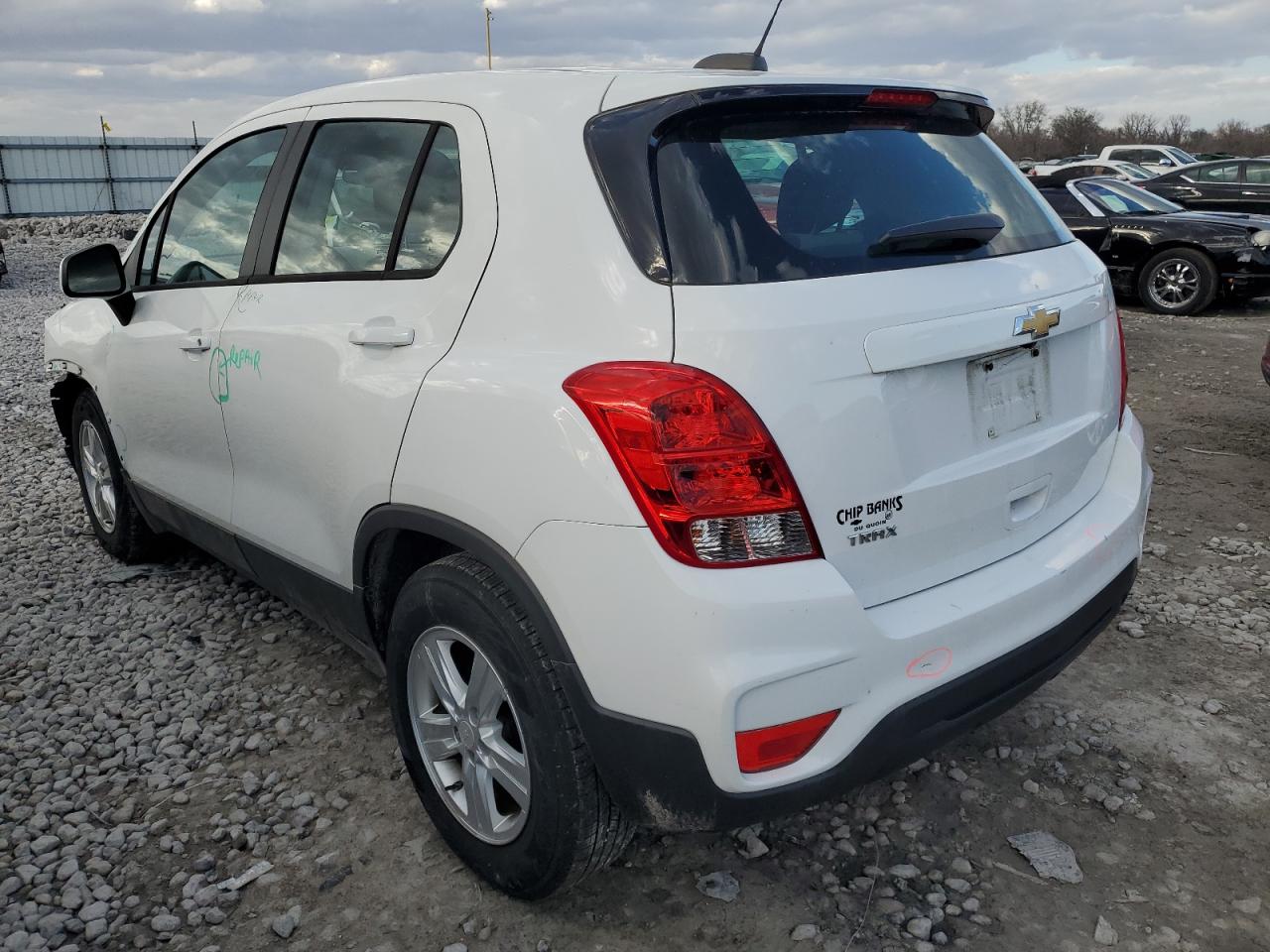 2020 Chevrolet Trax VIN 3GNCJKSB5LL215487 Copart auction photo, front end / side damage thumbnail 2