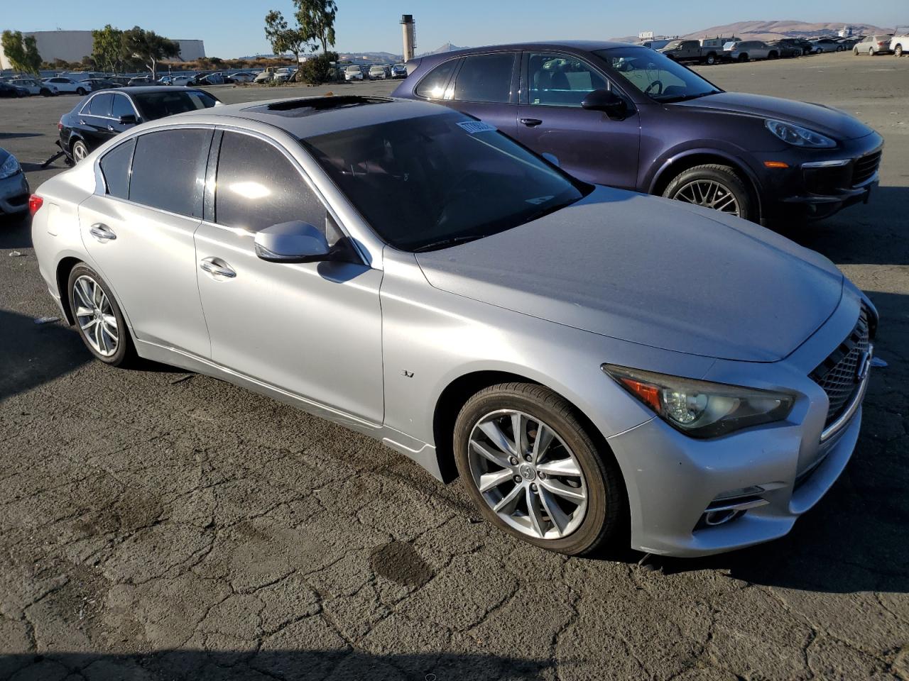 2014 Infiniti Q50 VIN JN1BV7APXEM678403 Copart auction photo, vandalism damage thumbnail 4