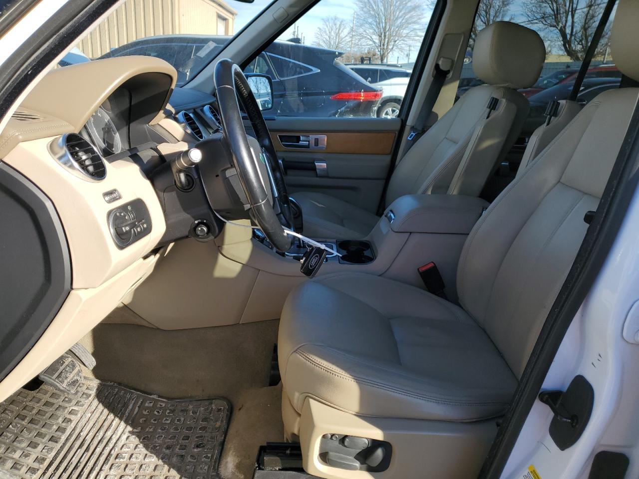 2012 Land Rover LR4 VIN SALAK2D41CA604350 Copart auction photo, front end / side damage thumbnail 7