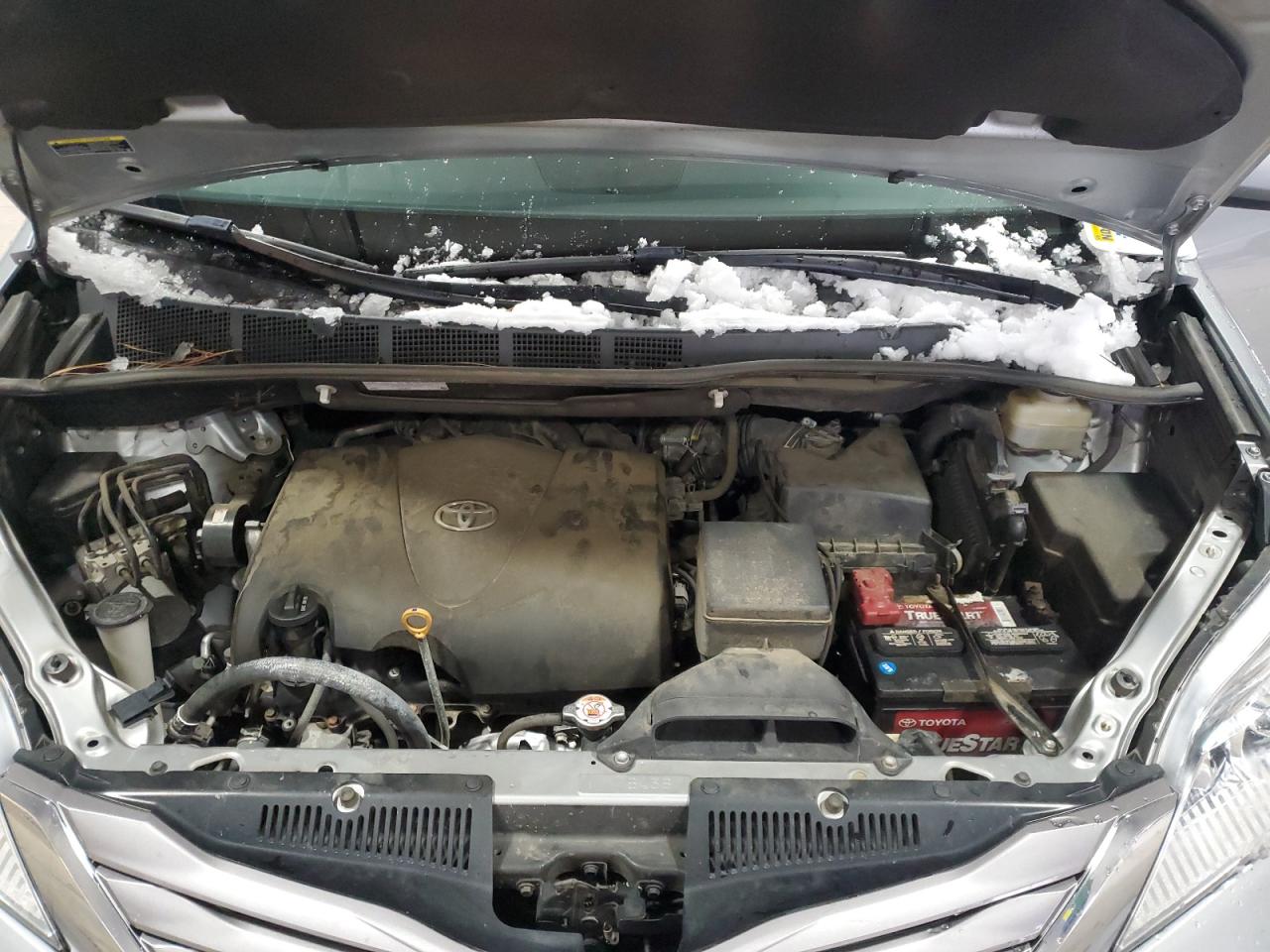 2017 Toyota Sienna VIN 5TDYZ3DC1HS808980 Copart auction photo, rear end damage thumbnail 12