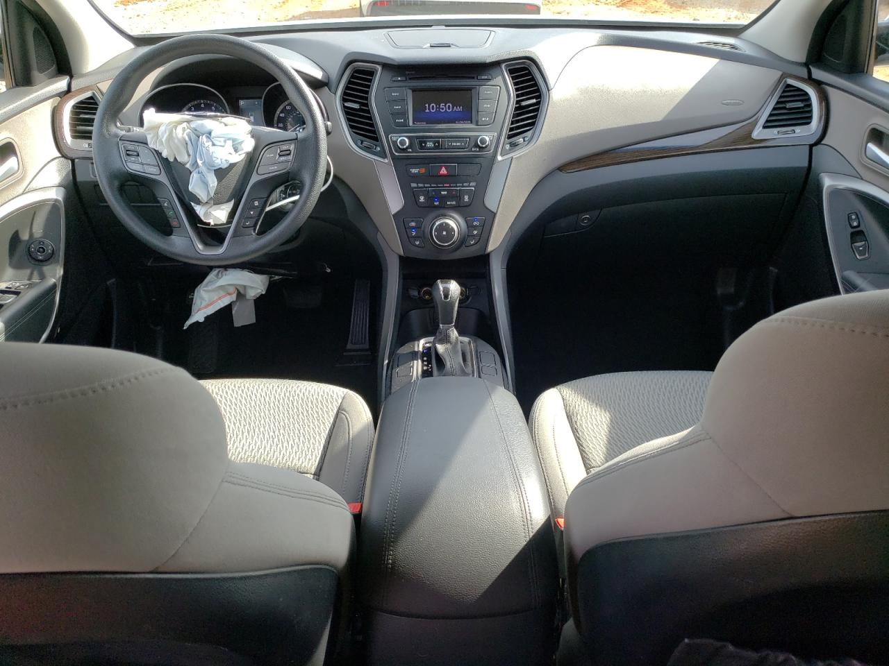 2018 Hyundai Santa Fe VIN 5NMZT3LB0JH056468 Copart auction photo, front end damage thumbnail 8