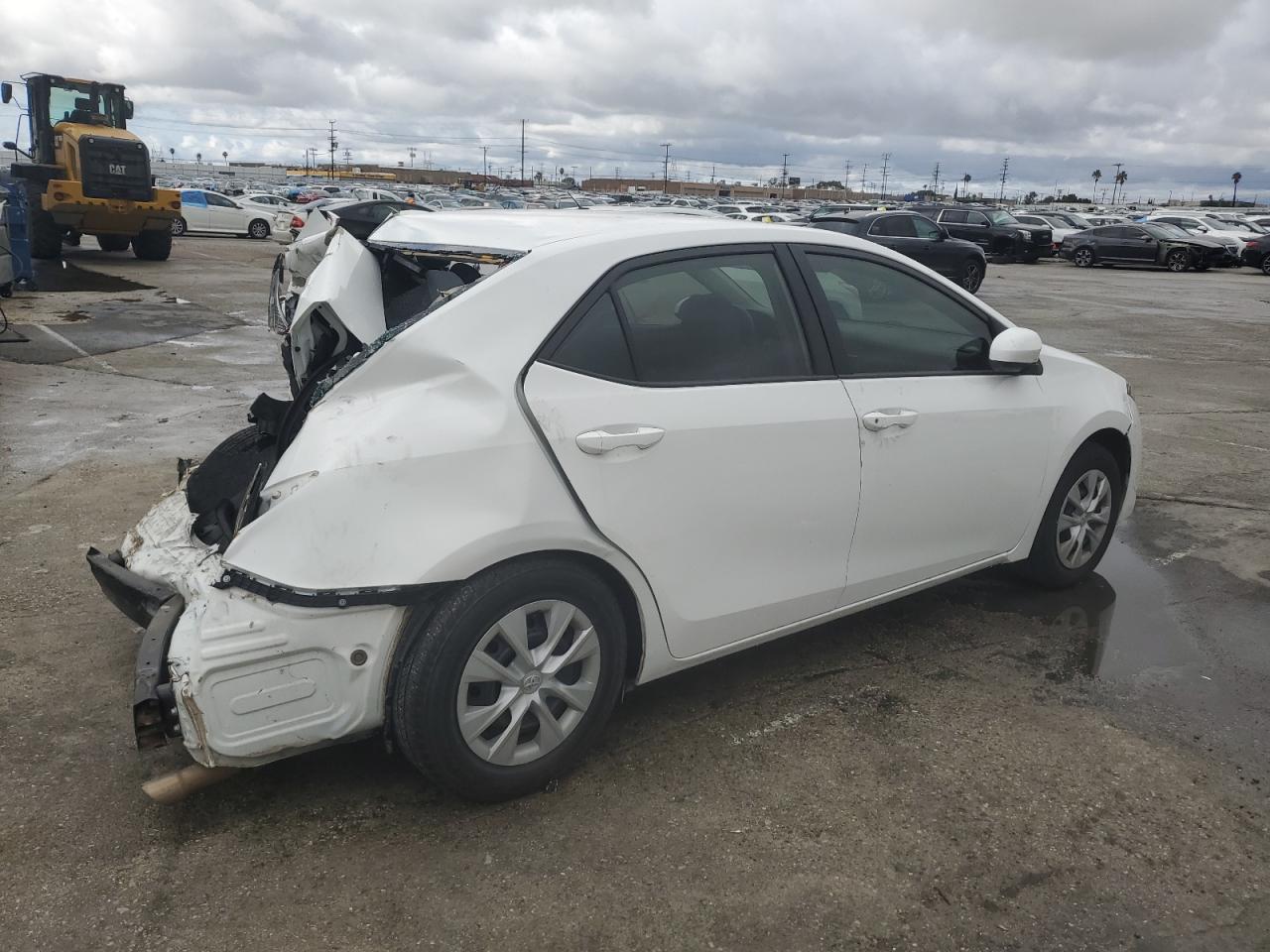 2019 Toyota Corolla VIN 5YFBURHE9KP864832 Copart auction photo, rear end damage thumbnail 3