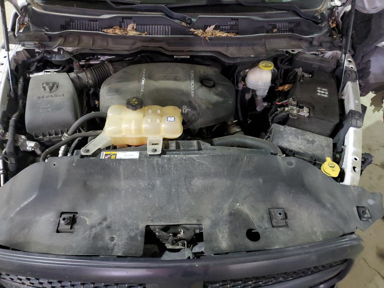 2017 RAM 1500 VIN 1C6RR7FM2HS551764 Copart auction photo, front end / rear end damage thumbnail 11