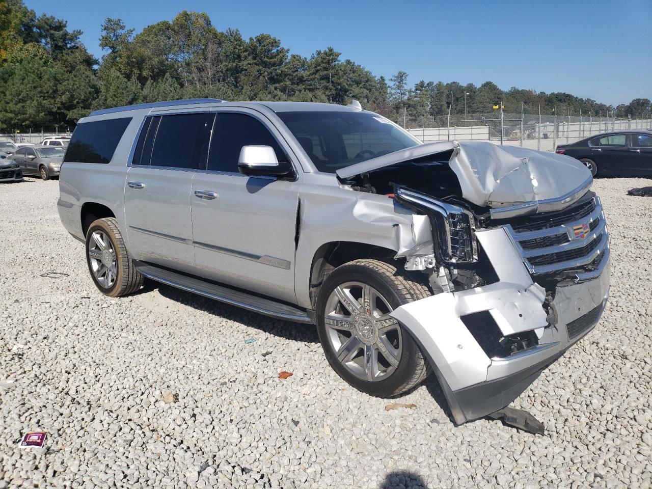 2019 Cadillac Escalade VIN 1GYS3HKJ9KR256067 Copart auction photo, front end damage thumbnail 4