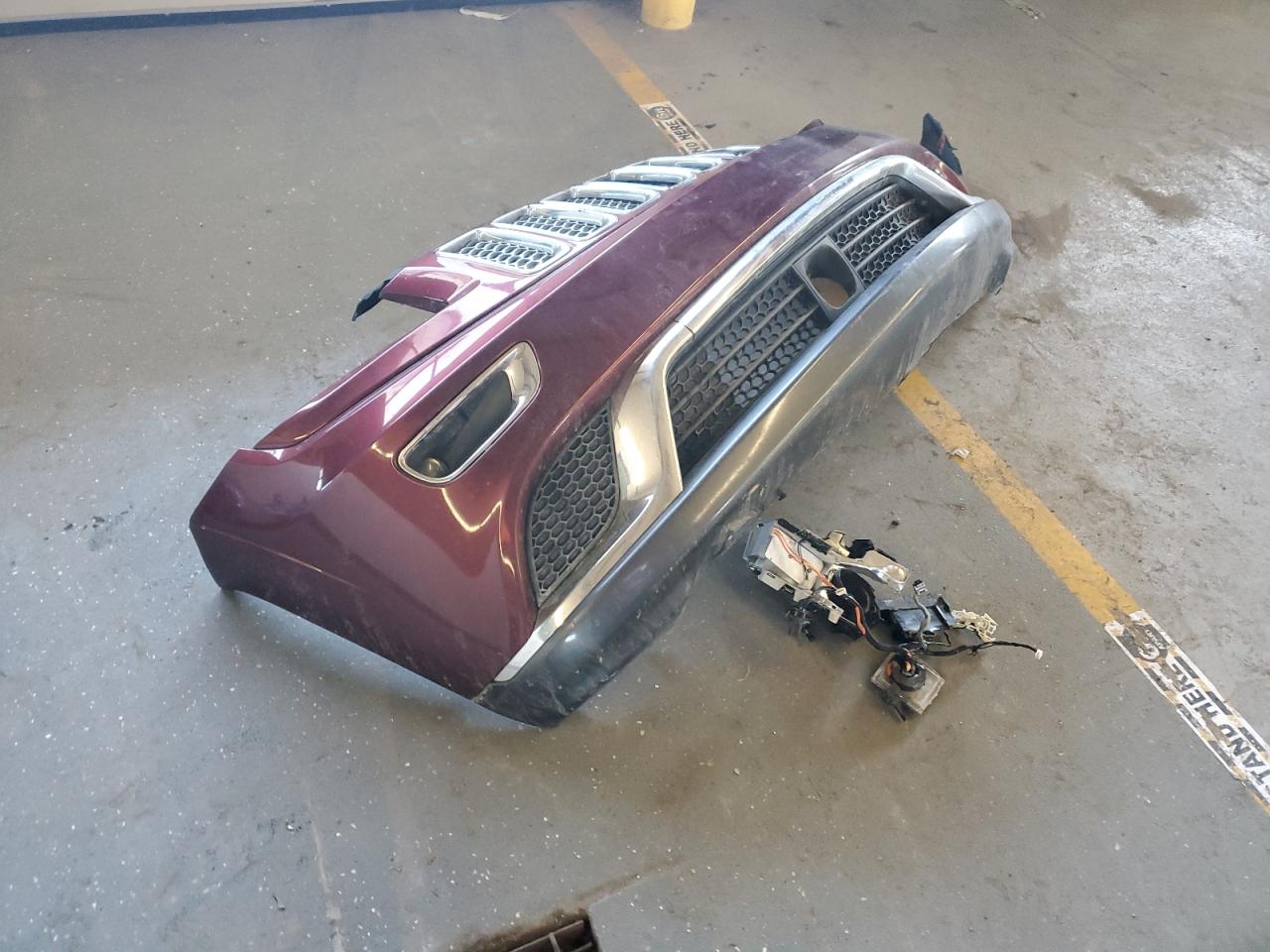 2016 Jeep Grand Cherokee VIN 1C4RJFJG4GC340022 Copart auction photo, front end damage thumbnail 13