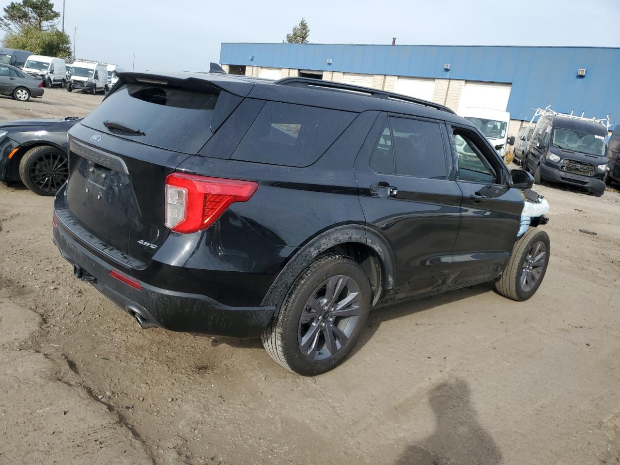 2023 Ford Explorer VIN 1FMSK8DH7PGB05584 Copart auction photo, stripped damage thumbnail 3