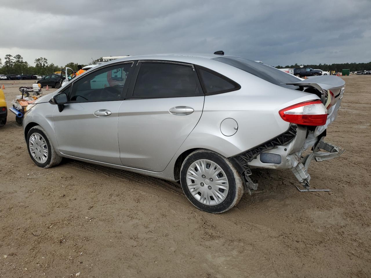 2019 Ford Fiesta VIN 3FADP4AJ5KM132169 Copart auction photo, rear end damage thumbnail 2