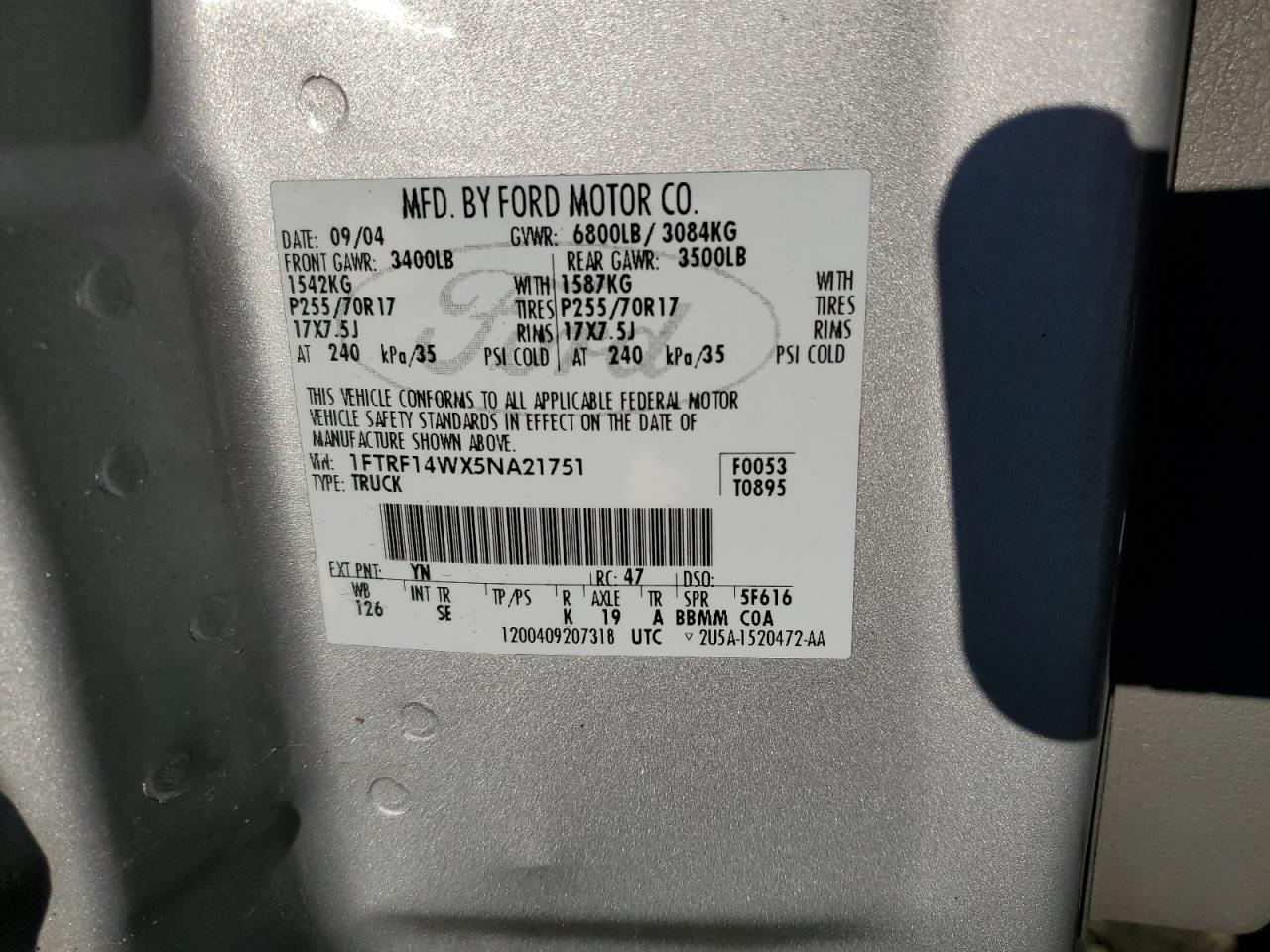 2005 Ford F-150 VIN 1FTRF14WX5NA21751 Copart auction photo, front end / side damage thumbnail 14