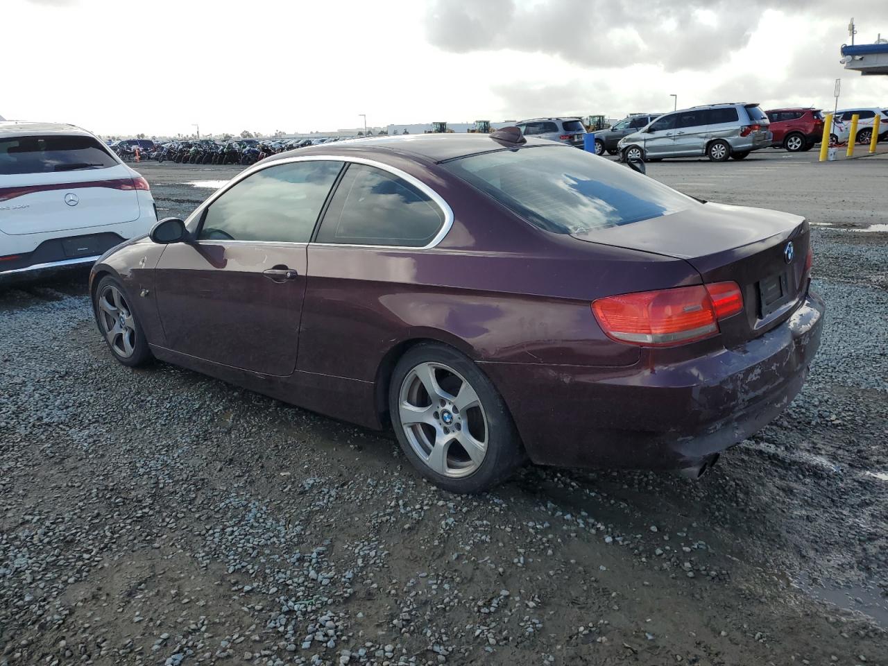 2008 BMW 3er VIN WBAWV135X8P118937 Copart auction photo, rear end damage thumbnail 2