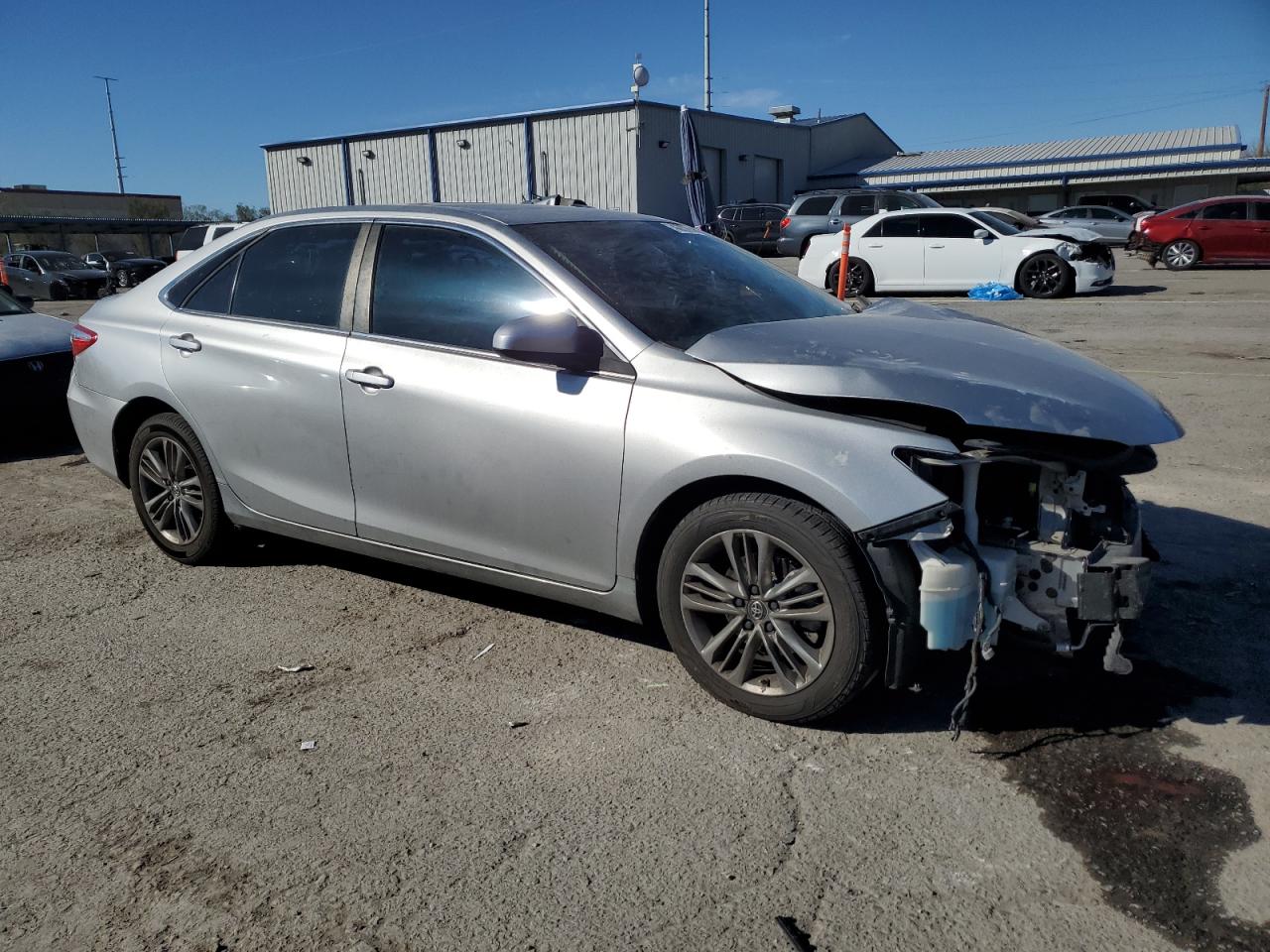 2016 Toyota Camry VIN 4T1BF1FK2GU516123 Copart auction photo, front end damage thumbnail 4