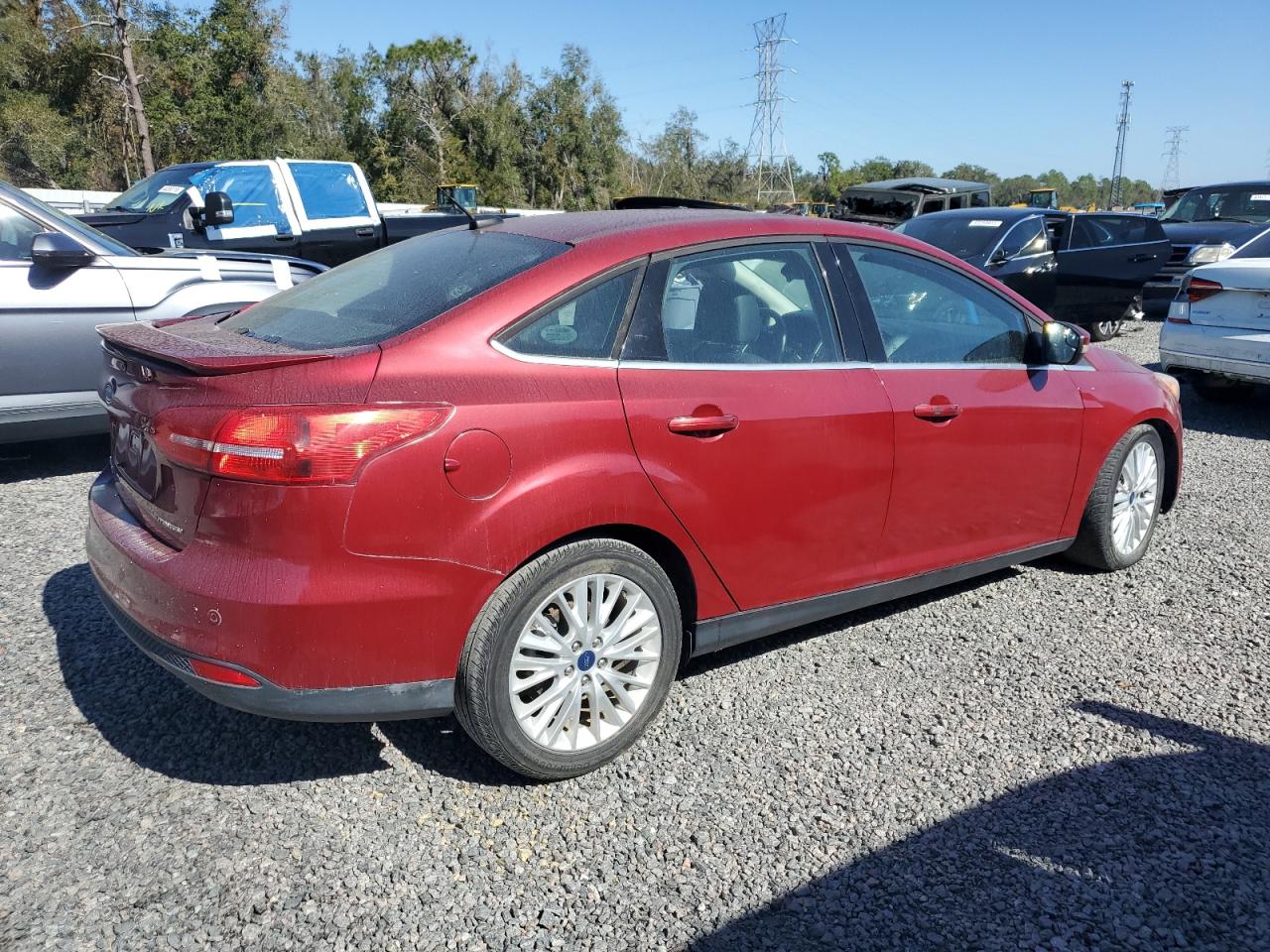 2017 Ford Focus VIN 1FADP3J22HL268403 Copart auction photo, water/flood / top/roof damage thumbnail 3