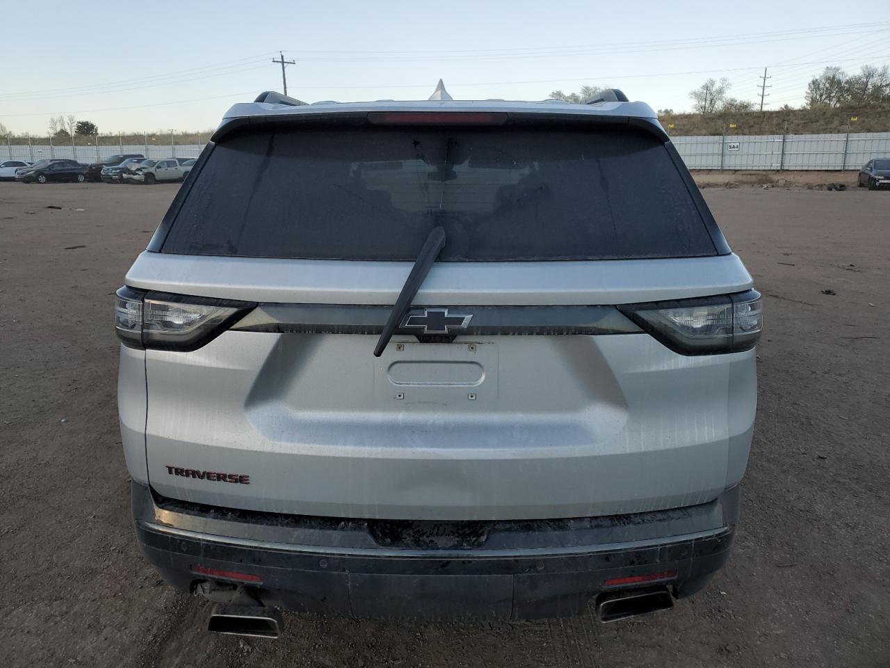 2019 Chevrolet Traverse VIN 1GNERKKW9KJ190362 Copart auction photo, side / rear end damage thumbnail 6