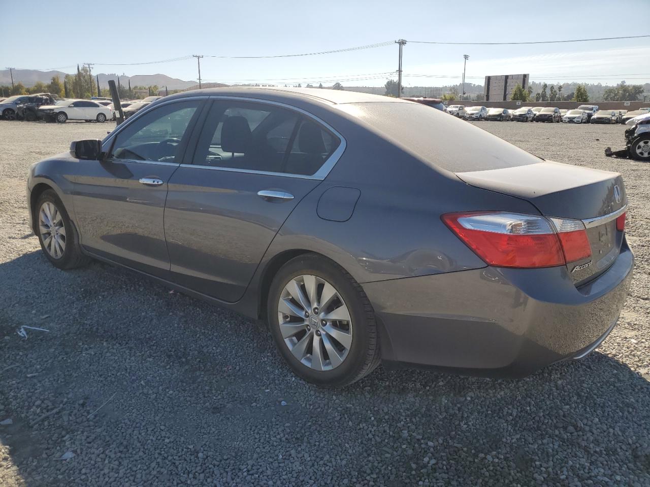 2015 Honda Accord VIN 1HGCR2F7XFA264205 Copart auction photo, side / rear end damage thumbnail 2
