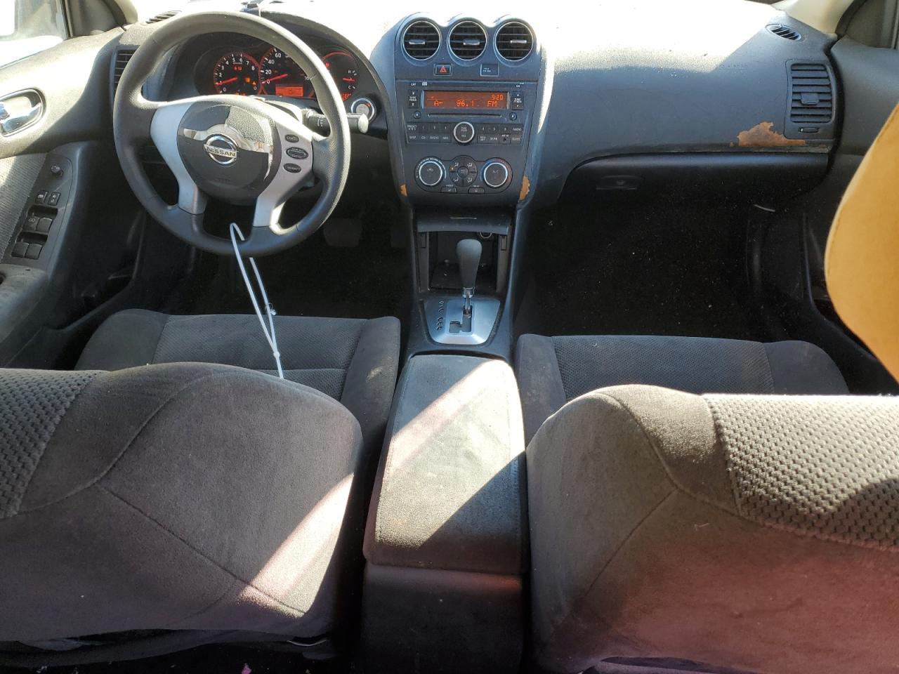 2008 Nissan Altima VIN 1N4AL21E08C132841 Copart auction photo, front end / minor dent/scratches damage thumbnail 8