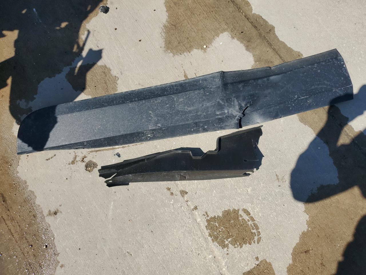 2018 Chevrolet Traverse VIN 1GNERHKW4JJ225911 Copart auction photo, side damage thumbnail 13