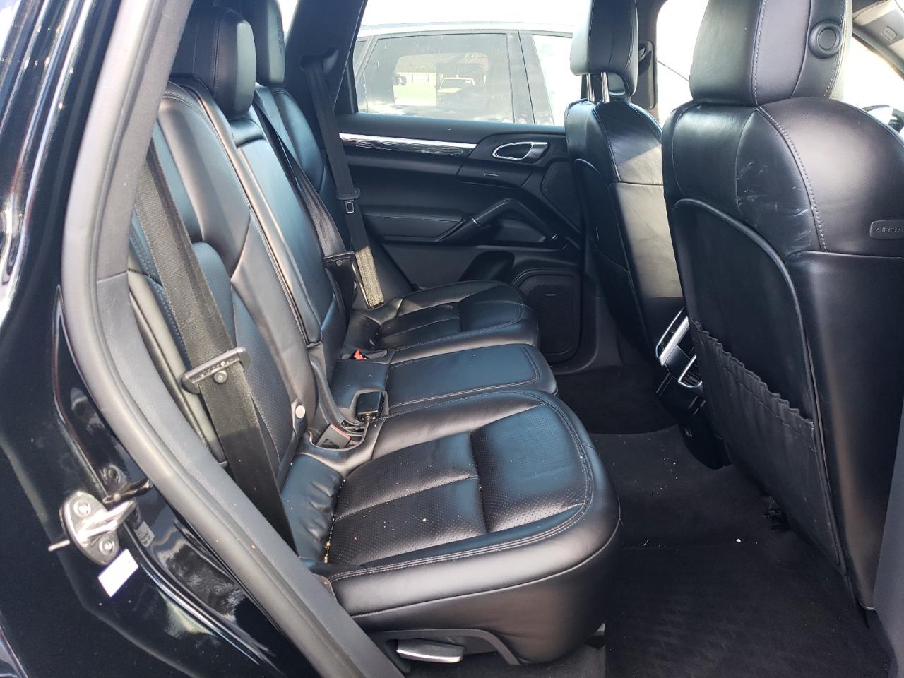 2017 Porsche Cayenne VIN WP1AA2A24HKA86649 Copart auction photo, front end damage thumbnail 10