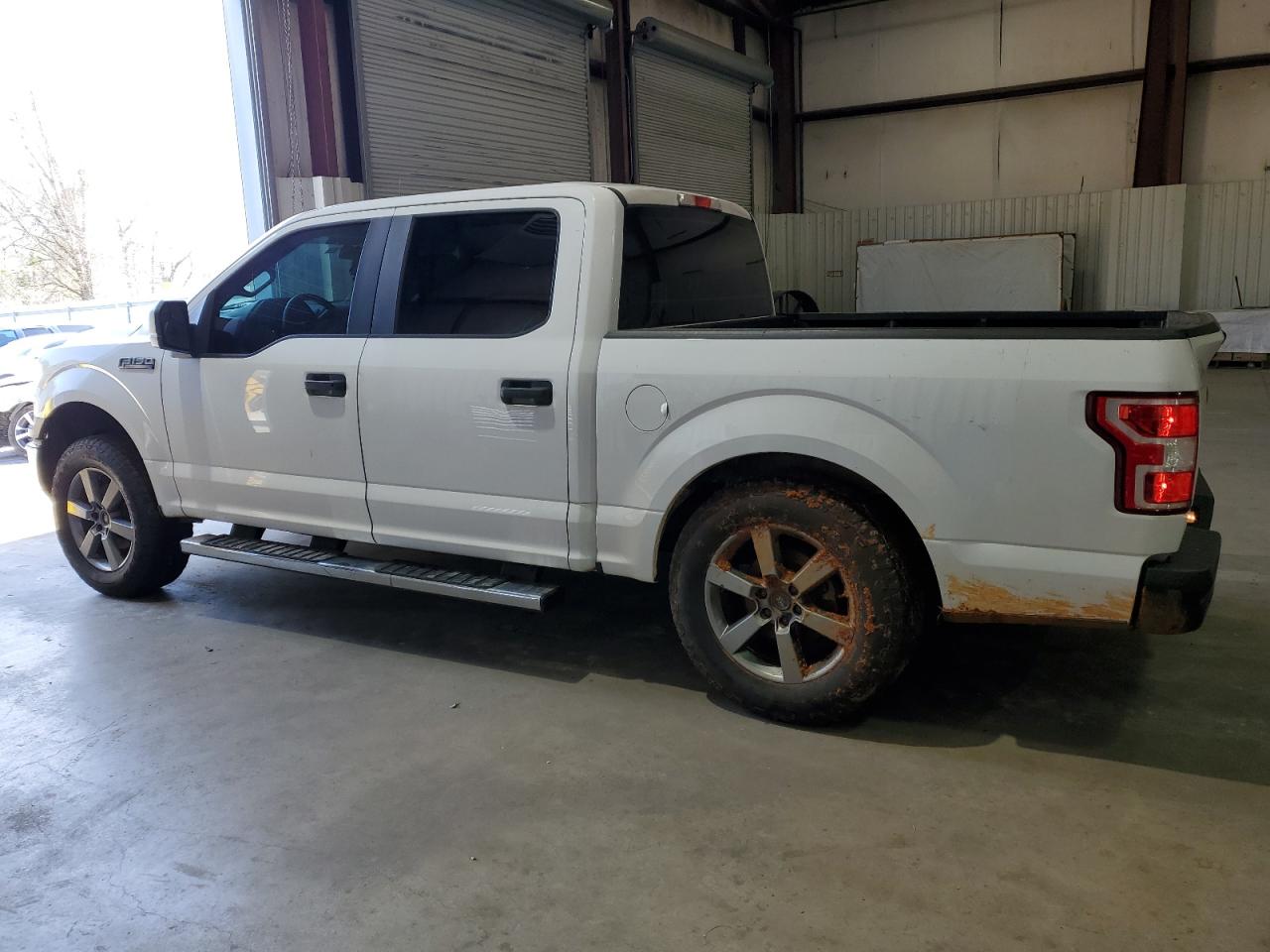 2018 Ford F-150 VIN 1FTEW1CB5JKE13349 Copart auction photo, side / minor dent/scratches damage thumbnail 2