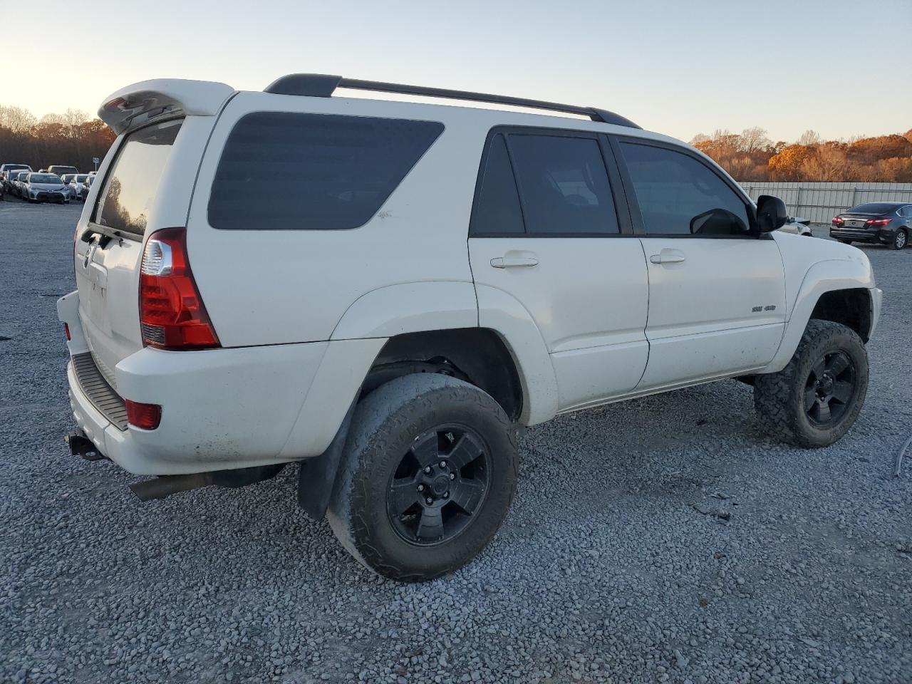 2005 Toyota 4Runner VIN JTEBT14R350053325 Copart auction photo, front end damage thumbnail 3
