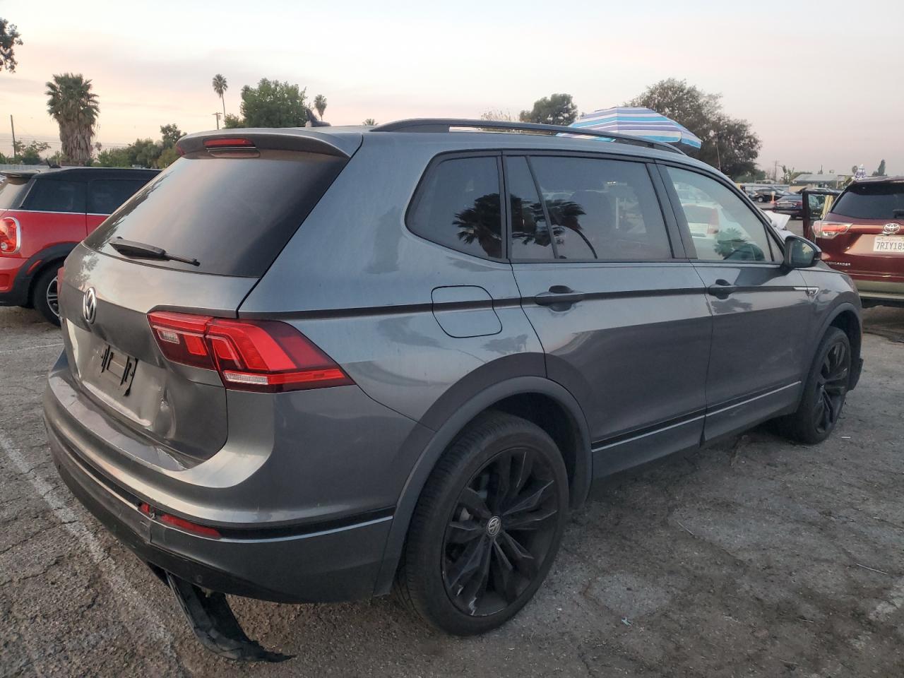 2020 Volkswagen Tiguan VIN 3VV3B7AX7LM137421 Copart auction photo, undercarriage damage thumbnail 3