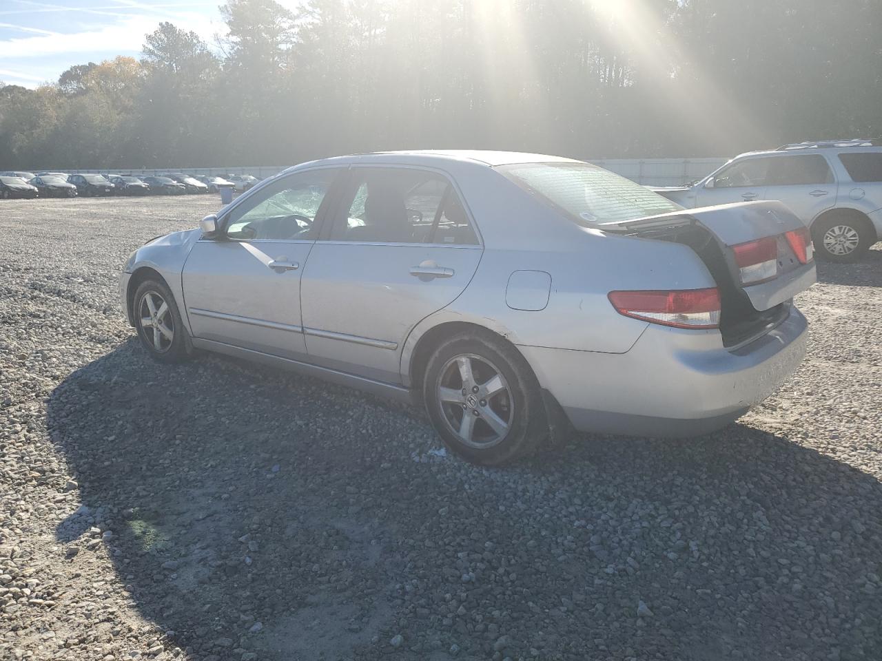 2004 Honda Accord VIN 1HGCM56684A095578 Copart auction photo, all over damage thumbnail 2