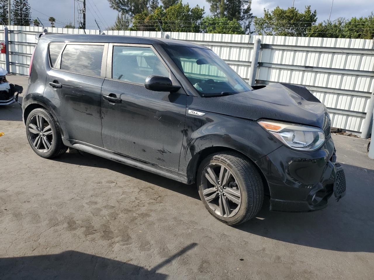 2016 KIA Soul VIN KNDJP3A54G7348655 Copart auction photo, front end damage thumbnail 4