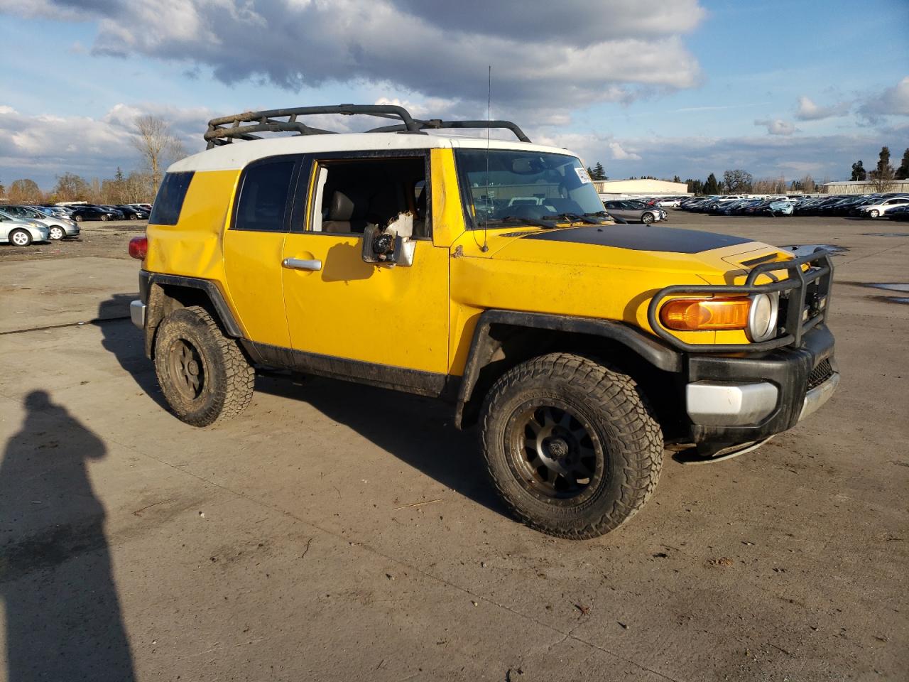 2008 Toyota FJ Cruiser VIN JTEBU11F78K012292 Copart auction photo, rollover damage thumbnail 4