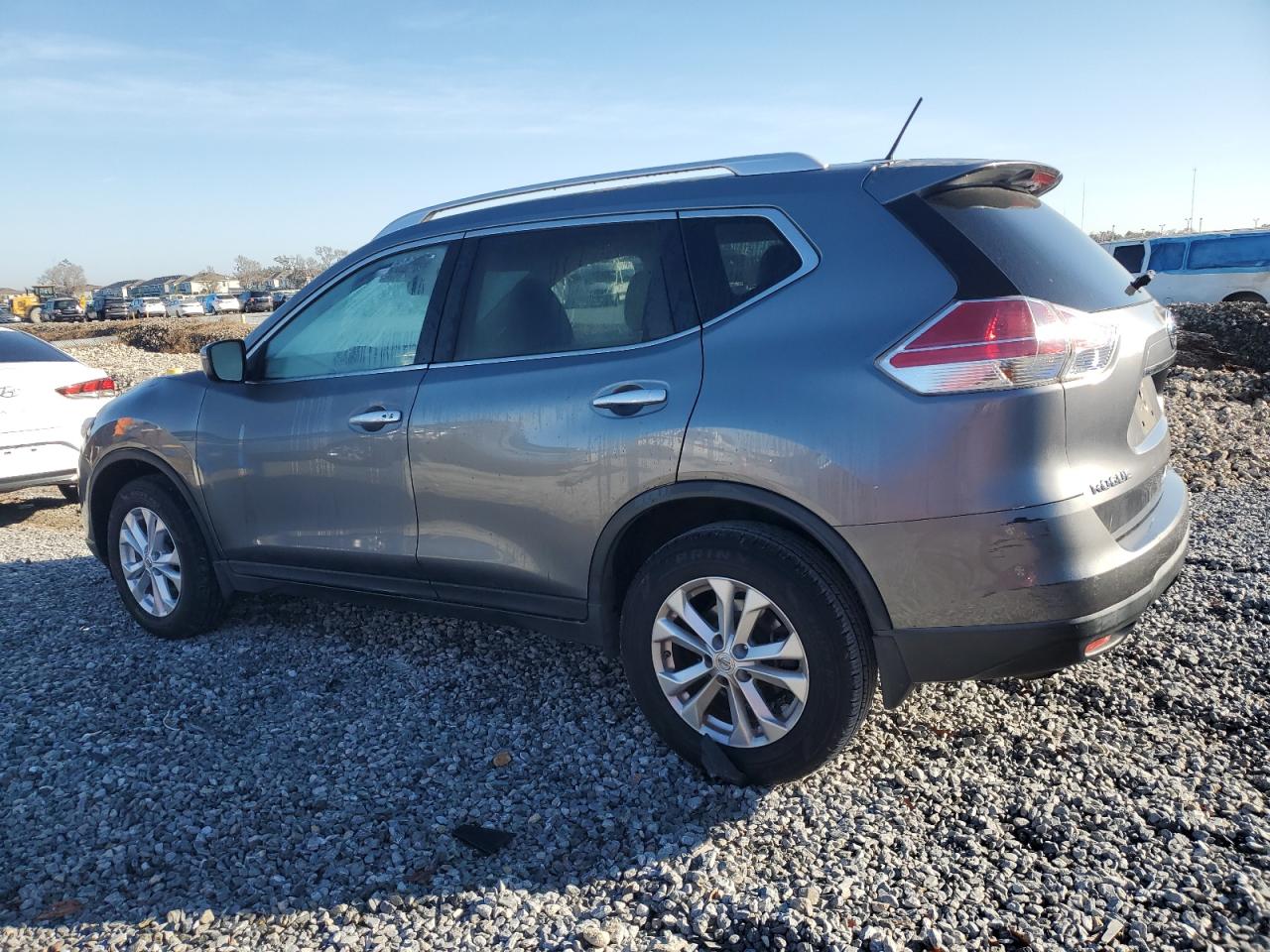 2016 Nissan Rogue VIN KNMAT2MT1GP604976 Copart auction photo, side damage thumbnail 2