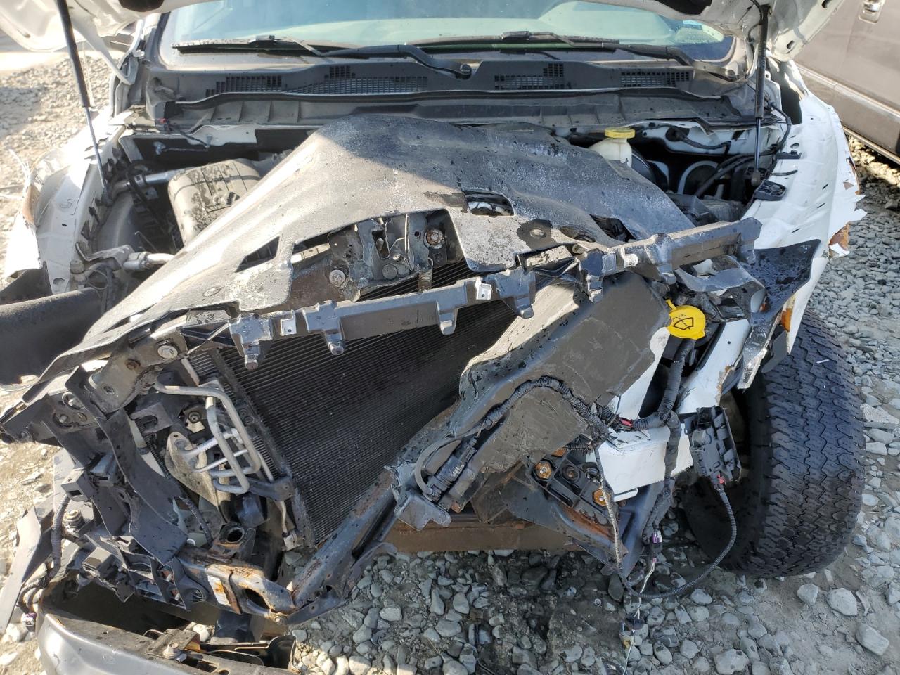 2018 RAM 1500 VIN 1C6RR7FG0JS214719 Copart auction photo, front end damage thumbnail 11