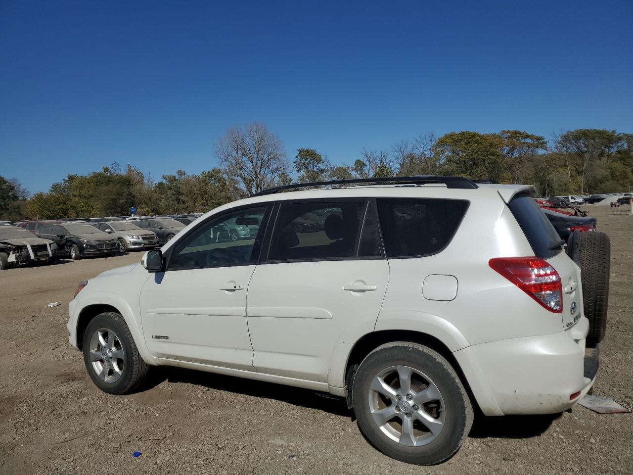 2009 Toyota RAV 4 VIN JTMBK31V995075066 Copart auction photo, rear end damage thumbnail 2