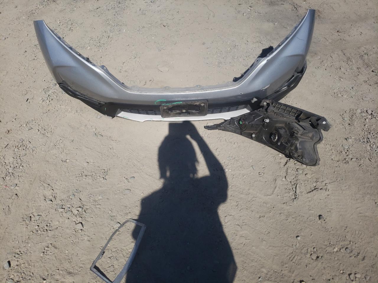 2018 Honda CR-V VIN 7FARW1H50JE037505 Copart auction photo, front end damage thumbnail 13