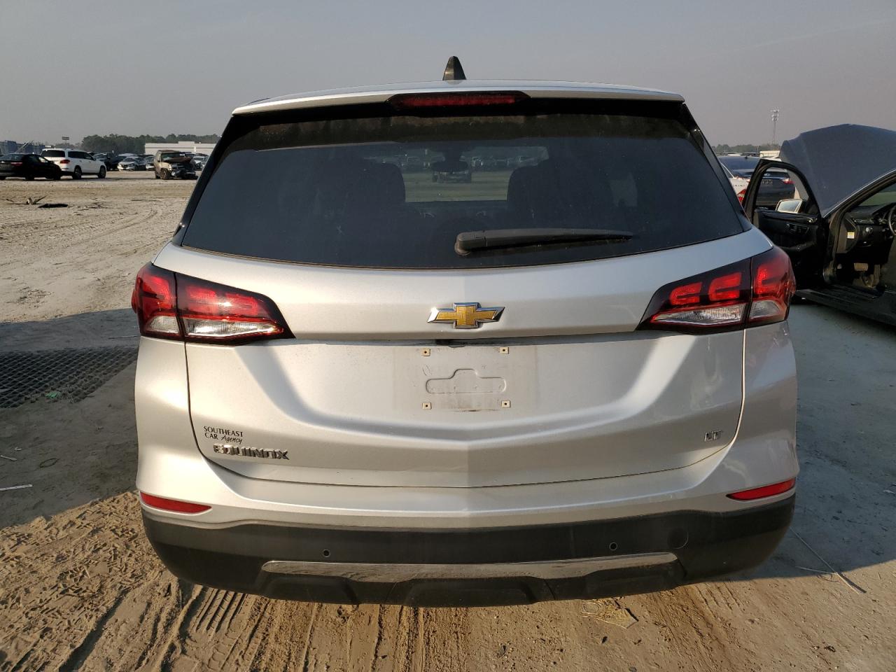 2022 Chevrolet Equinox VIN 3GNAXKEV7NL242222 Copart auction photo, front end damage thumbnail 6