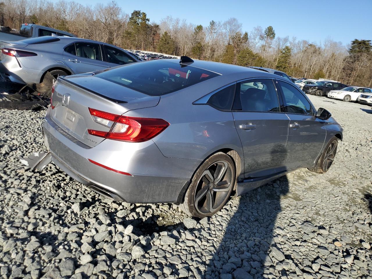 2022 Honda Accord VIN 1HGCV1F35NA110325 Copart auction photo, front end / rear end damage thumbnail 3