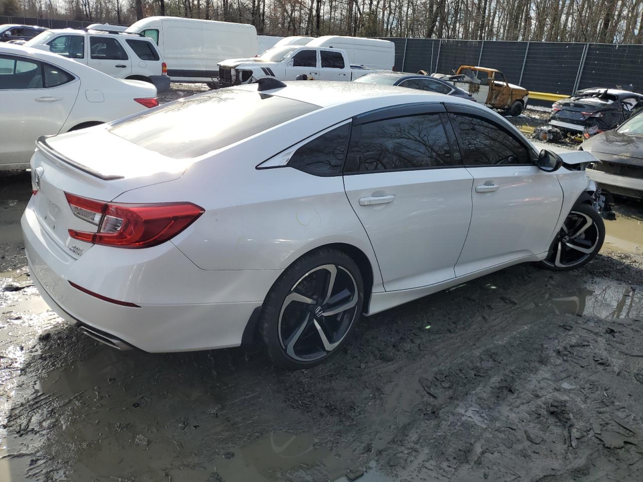 2021 Honda Accord VIN 1HGCV2F33MA018165 Copart auction photo, front end / undercarriage damage thumbnail 3